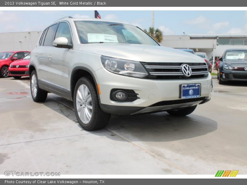 White Gold Metallic / Black 2013 Volkswagen Tiguan SE