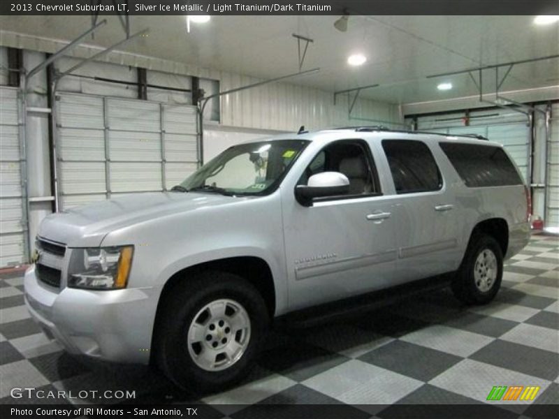 Front 3/4 View of 2013 Suburban LT
