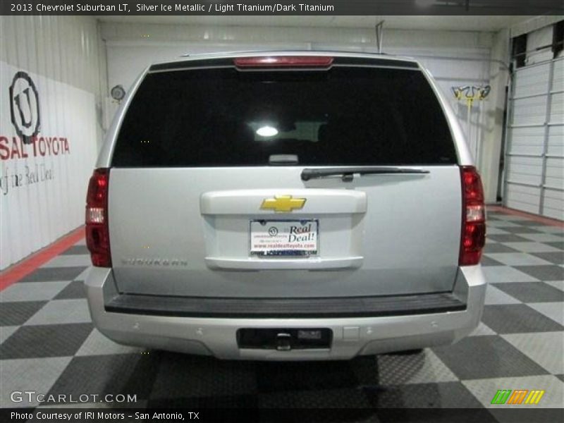 Silver Ice Metallic / Light Titanium/Dark Titanium 2013 Chevrolet Suburban LT