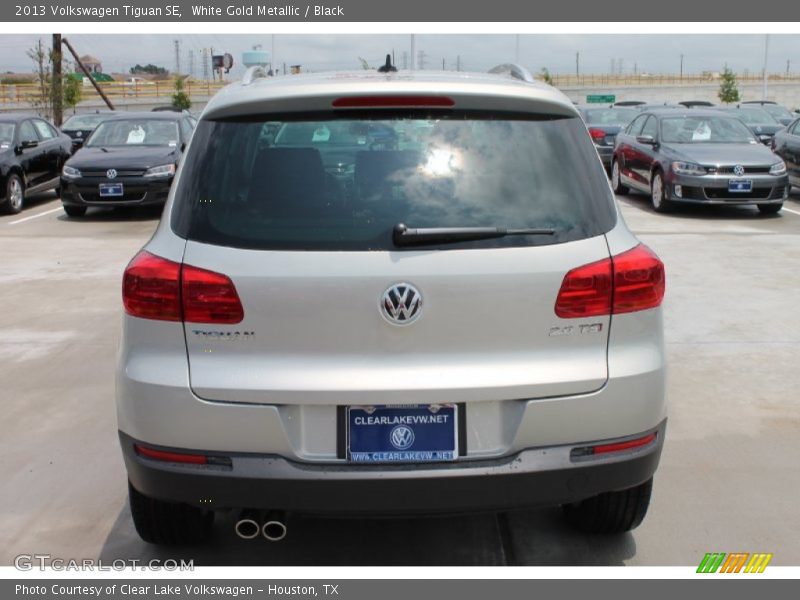 White Gold Metallic / Black 2013 Volkswagen Tiguan SE
