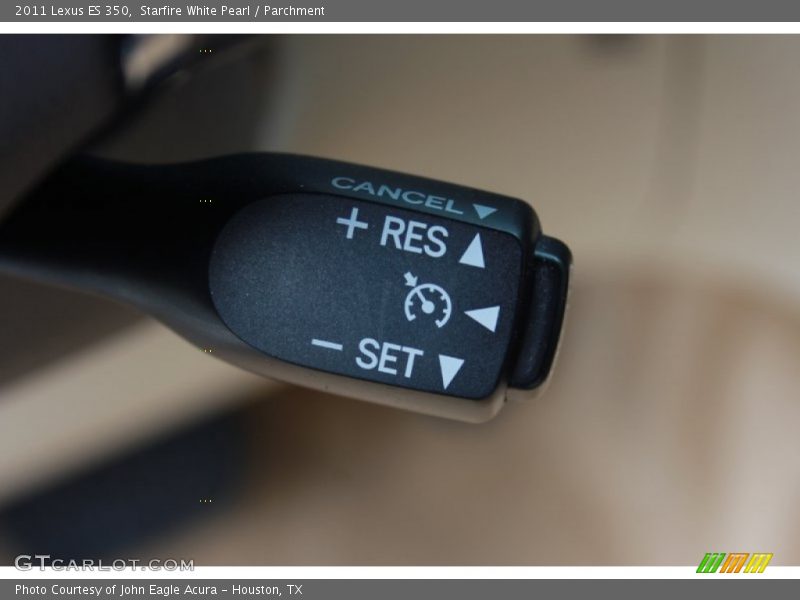 Starfire White Pearl / Parchment 2011 Lexus ES 350