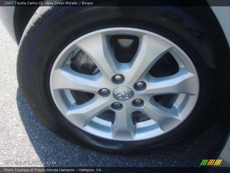 Aloe Green Metallic / Bisque 2007 Toyota Camry LE