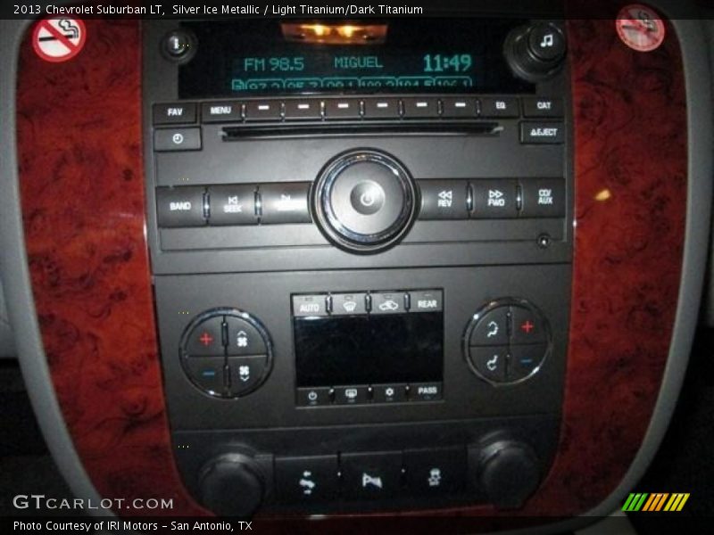 Controls of 2013 Suburban LT