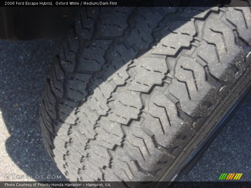 Oxford White / Medium/Dark Flint 2006 Ford Escape Hybrid
