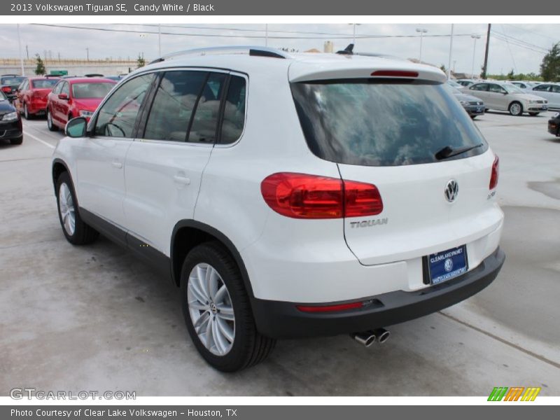 Candy White / Black 2013 Volkswagen Tiguan SE