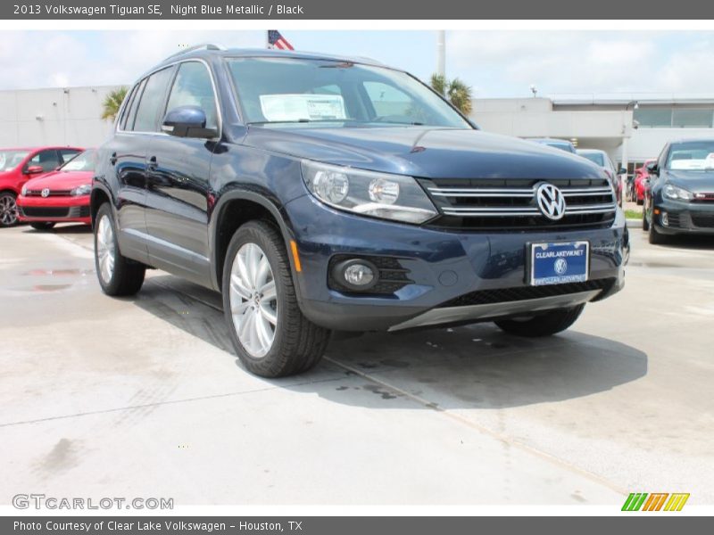 Night Blue Metallic / Black 2013 Volkswagen Tiguan SE