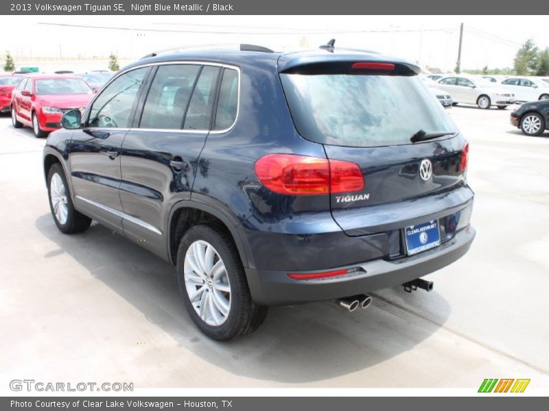 Night Blue Metallic / Black 2013 Volkswagen Tiguan SE