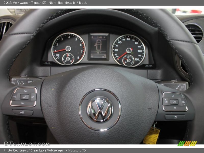Night Blue Metallic / Black 2013 Volkswagen Tiguan SE
