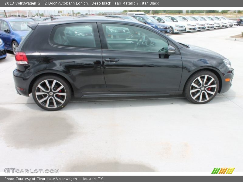 Deep Black Pearl Metallic / Titan Black 2013 Volkswagen GTI 2 Door Autobahn Edition