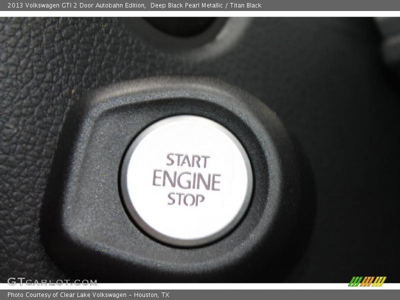 Deep Black Pearl Metallic / Titan Black 2013 Volkswagen GTI 2 Door Autobahn Edition