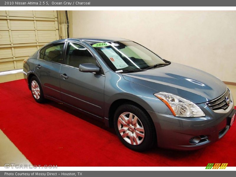 Ocean Gray / Charcoal 2010 Nissan Altima 2.5 S