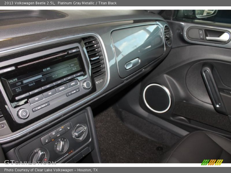 Platinum Gray Metallic / Titan Black 2013 Volkswagen Beetle 2.5L