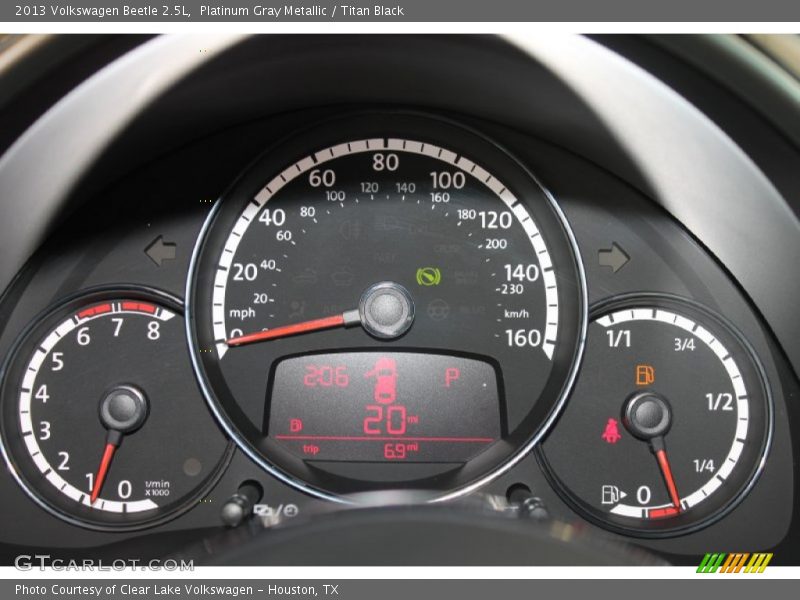 Platinum Gray Metallic / Titan Black 2013 Volkswagen Beetle 2.5L