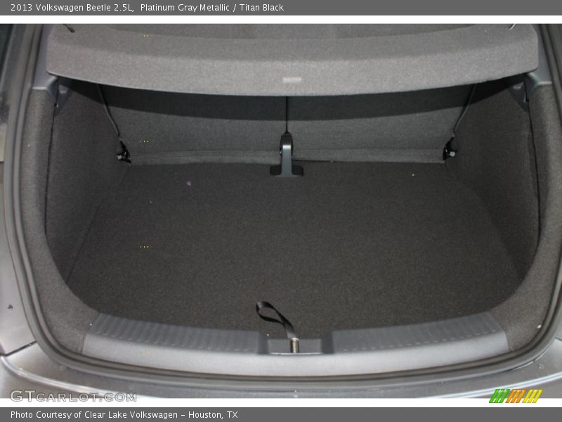 Platinum Gray Metallic / Titan Black 2013 Volkswagen Beetle 2.5L