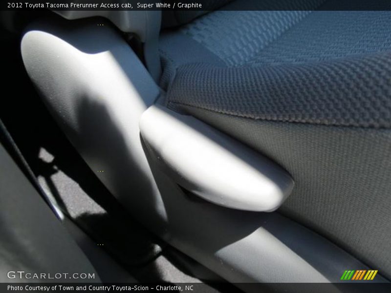 Super White / Graphite 2012 Toyota Tacoma Prerunner Access cab