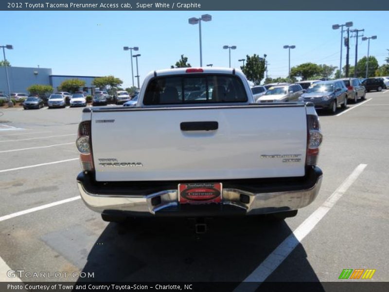 Super White / Graphite 2012 Toyota Tacoma Prerunner Access cab