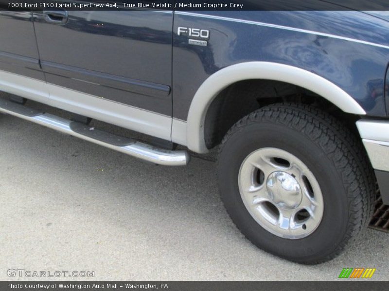 True Blue Metallic / Medium Graphite Grey 2003 Ford F150 Lariat SuperCrew 4x4