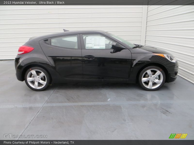 Ultra Black / Black 2013 Hyundai Veloster