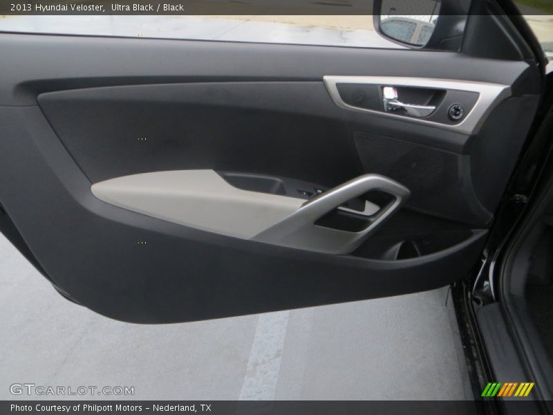 Ultra Black / Black 2013 Hyundai Veloster