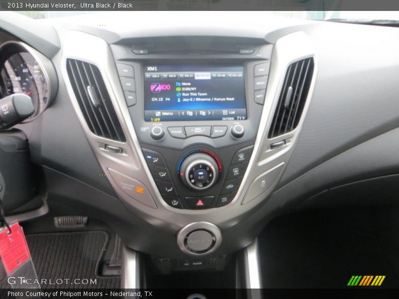 Ultra Black / Black 2013 Hyundai Veloster
