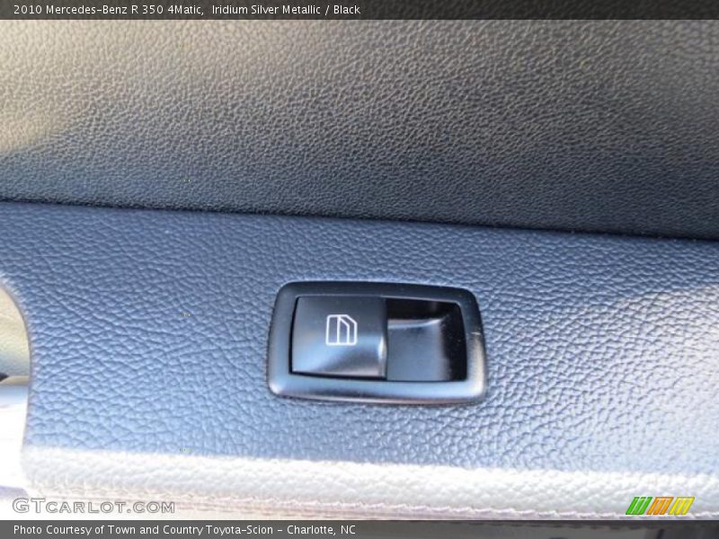 Iridium Silver Metallic / Black 2010 Mercedes-Benz R 350 4Matic