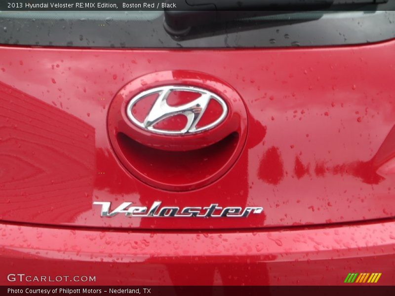 Boston Red / Black 2013 Hyundai Veloster RE:MIX Edition