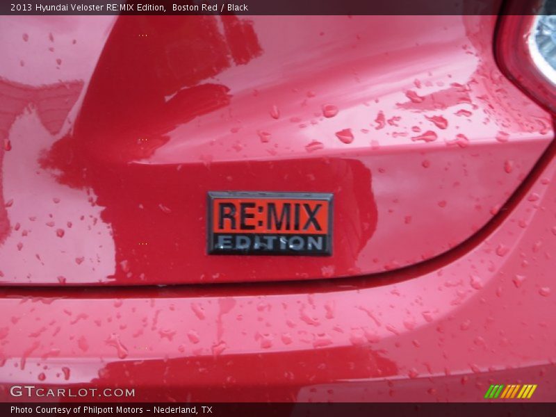 Boston Red / Black 2013 Hyundai Veloster RE:MIX Edition