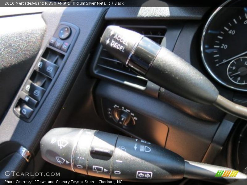 Iridium Silver Metallic / Black 2010 Mercedes-Benz R 350 4Matic