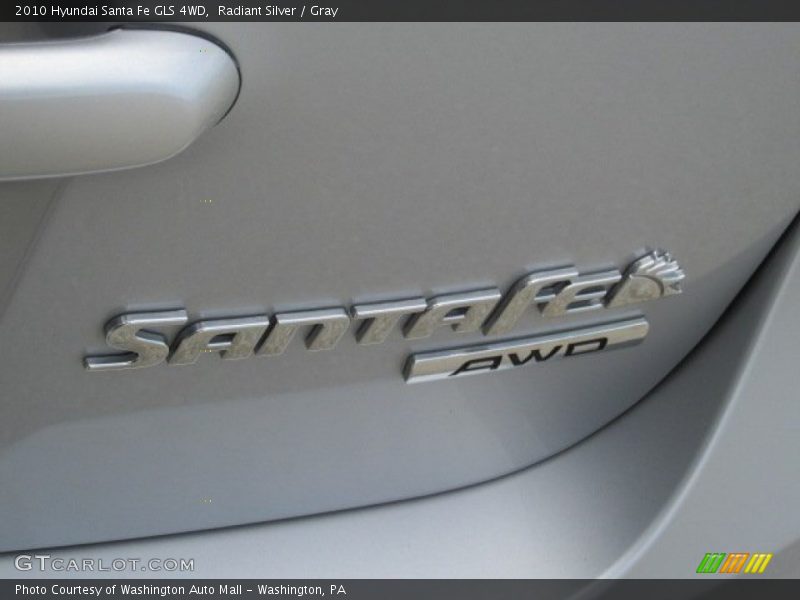 Radiant Silver / Gray 2010 Hyundai Santa Fe GLS 4WD