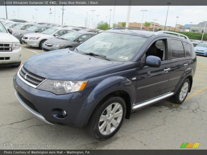 Front 3/4 View of 2009 Outlander SE 4WD