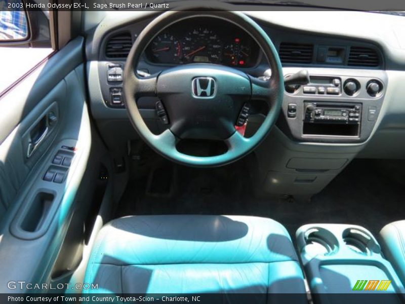Dashboard of 2003 Odyssey EX-L