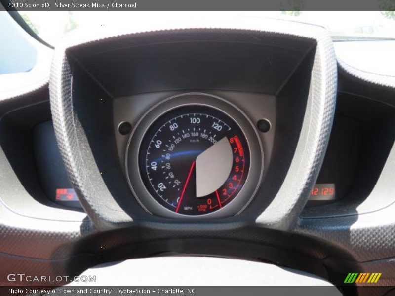 Silver Streak Mica / Charcoal 2010 Scion xD