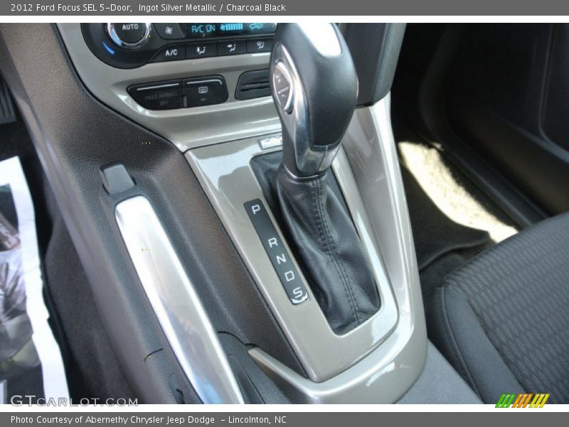  2012 Focus SEL 5-Door 6 Speed PowerShift Automatic Shifter