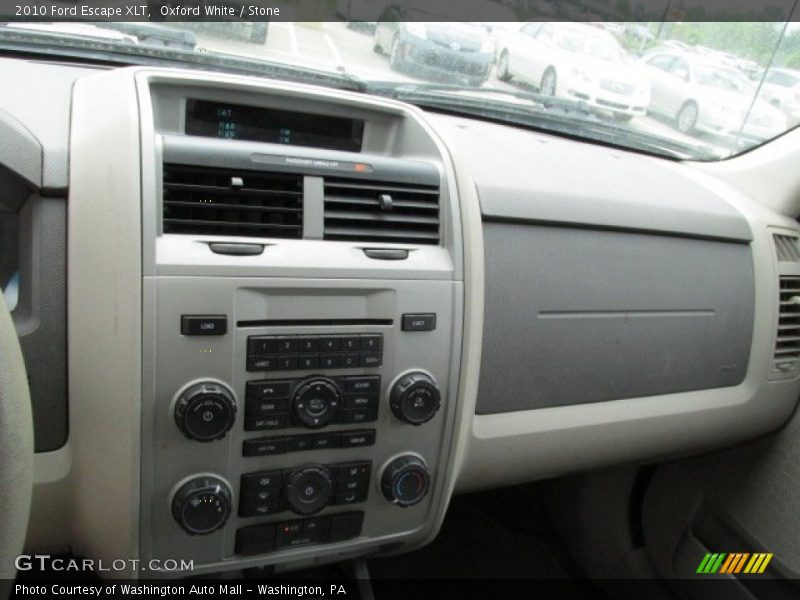 Oxford White / Stone 2010 Ford Escape XLT