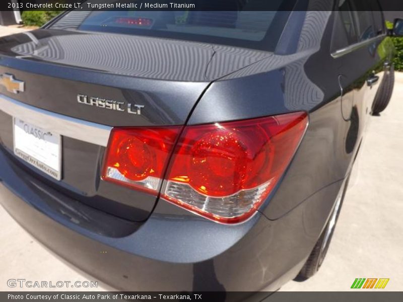 Tungsten Metallic / Medium Titanium 2013 Chevrolet Cruze LT