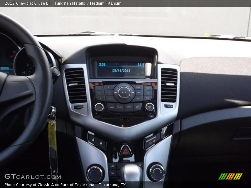 Tungsten Metallic / Medium Titanium 2013 Chevrolet Cruze LT