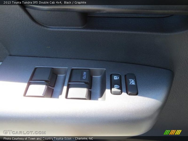 Black / Graphite 2013 Toyota Tundra SR5 Double Cab 4x4
