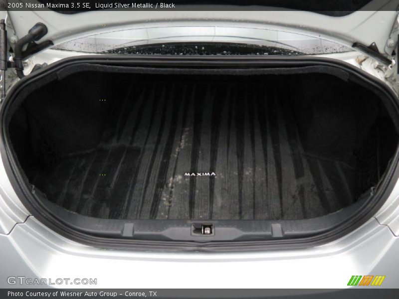 Liquid Silver Metallic / Black 2005 Nissan Maxima 3.5 SE