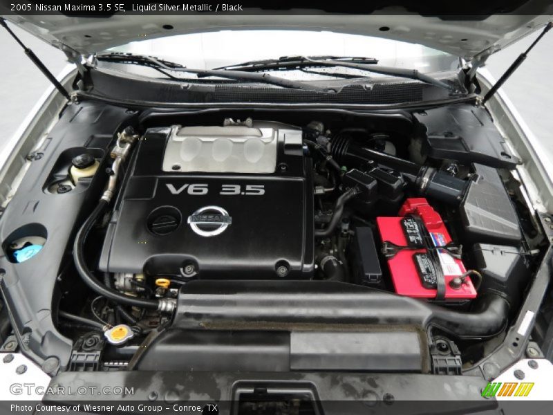 Liquid Silver Metallic / Black 2005 Nissan Maxima 3.5 SE