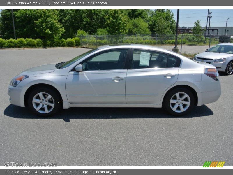 Radiant Silver Metallic / Charcoal 2009 Nissan Altima 2.5 SL