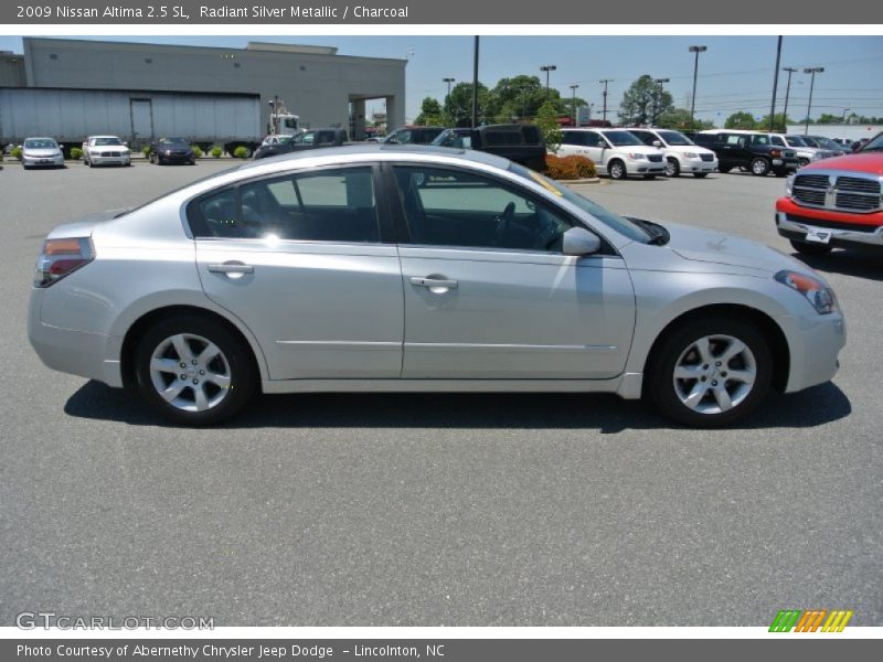Radiant Silver Metallic / Charcoal 2009 Nissan Altima 2.5 SL