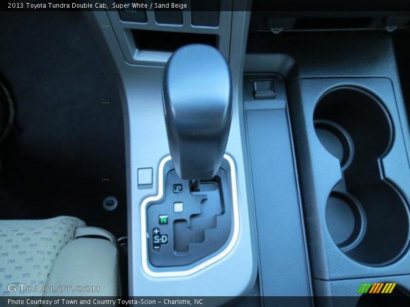 Super White / Sand Beige 2013 Toyota Tundra Double Cab