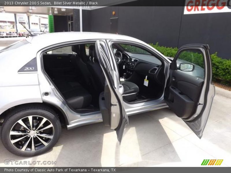 Billet Silver Metallic / Black 2013 Chrysler 200 S Sedan