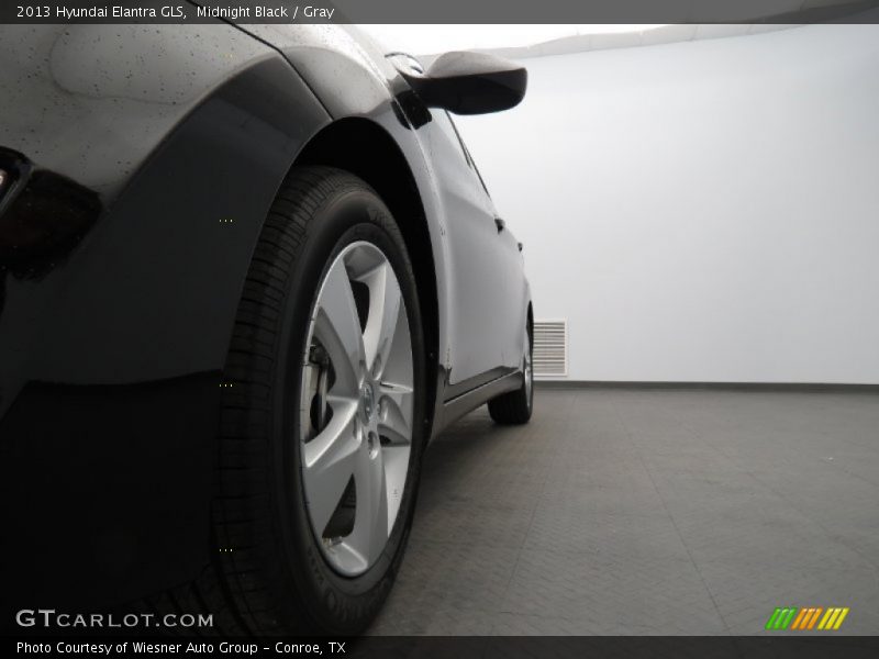 Midnight Black / Gray 2013 Hyundai Elantra GLS