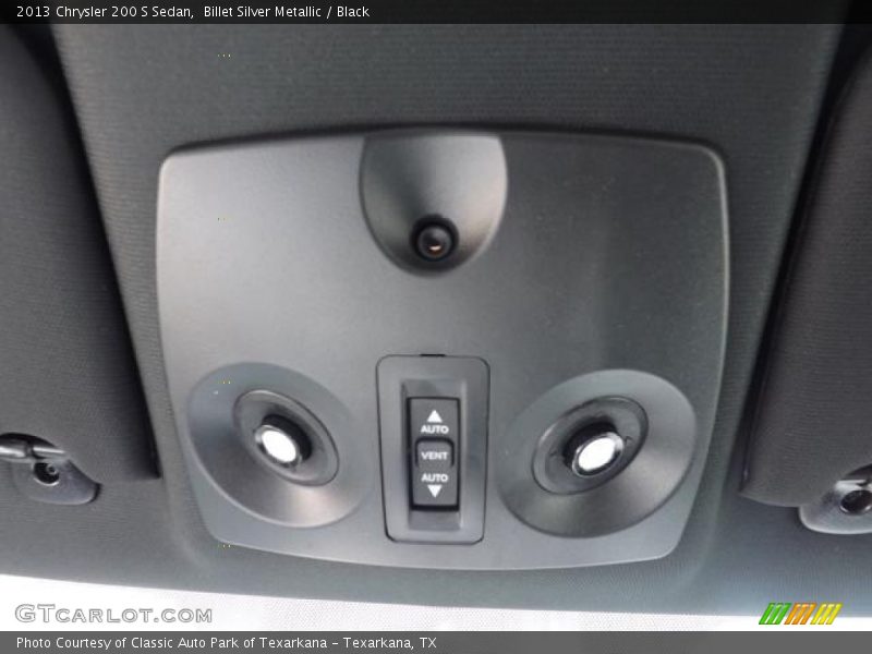 Billet Silver Metallic / Black 2013 Chrysler 200 S Sedan