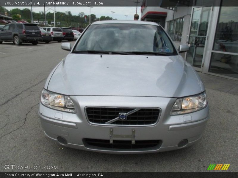 Silver Metallic / Taupe/Light Taupe 2005 Volvo S60 2.4