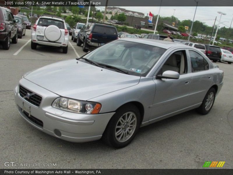 Silver Metallic / Taupe/Light Taupe 2005 Volvo S60 2.4