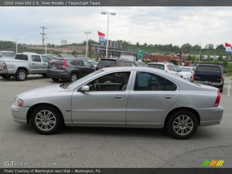 Silver Metallic / Taupe/Light Taupe 2005 Volvo S60 2.4