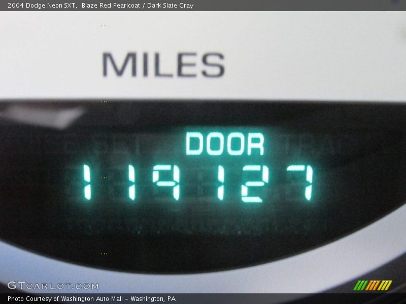 Blaze Red Pearlcoat / Dark Slate Gray 2004 Dodge Neon SXT