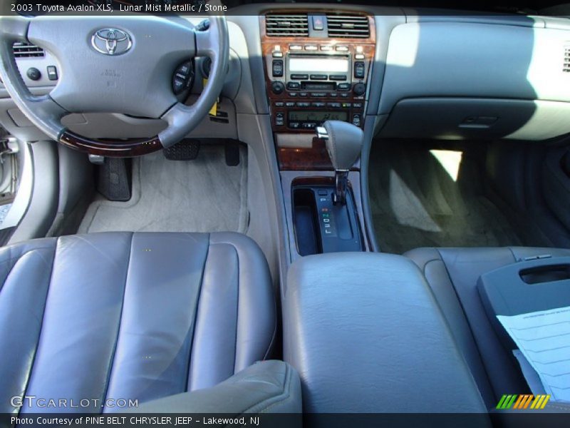 Lunar Mist Metallic / Stone 2003 Toyota Avalon XLS